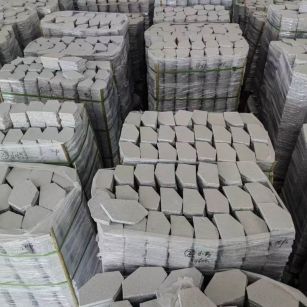 吐鲁番芝麻白石材冰裂纹，碎拼。