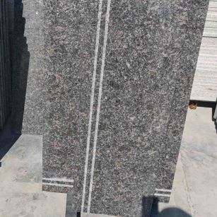 吐鲁番英国棕楼梯踏步