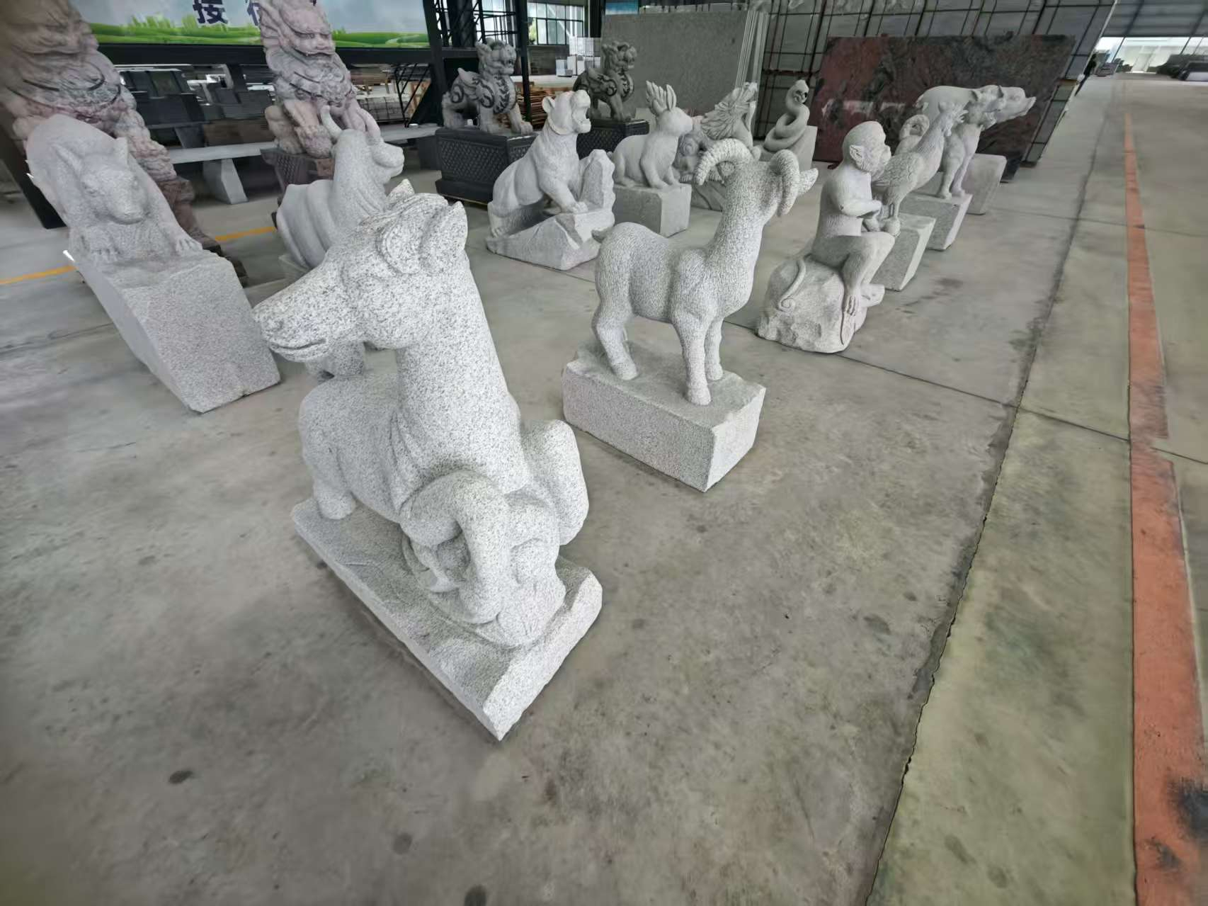 吐鲁番芝麻白雕刻 十二生肖 异形雕刻
