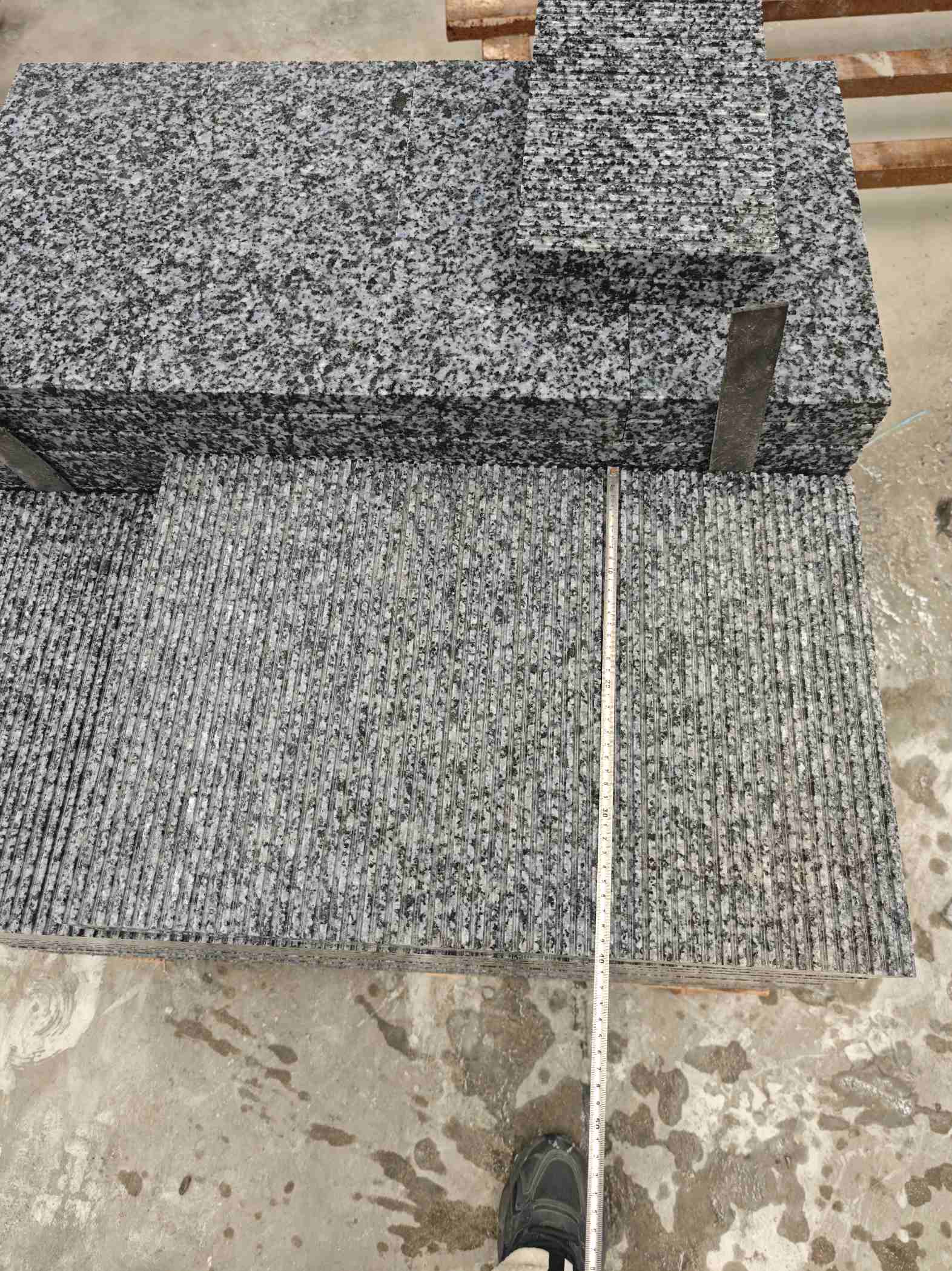 吐鲁番芝麻黑拉丝面