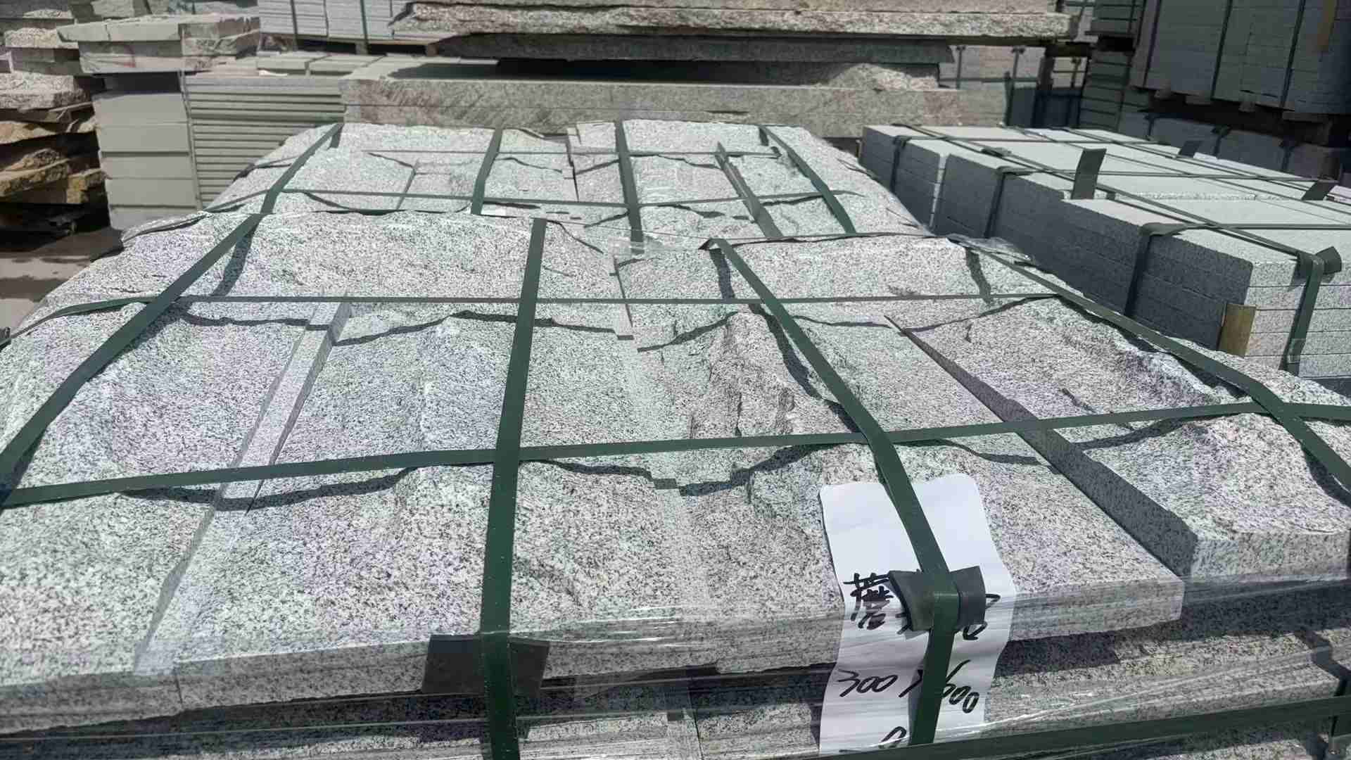 吐鲁番蘑菇石 自然面