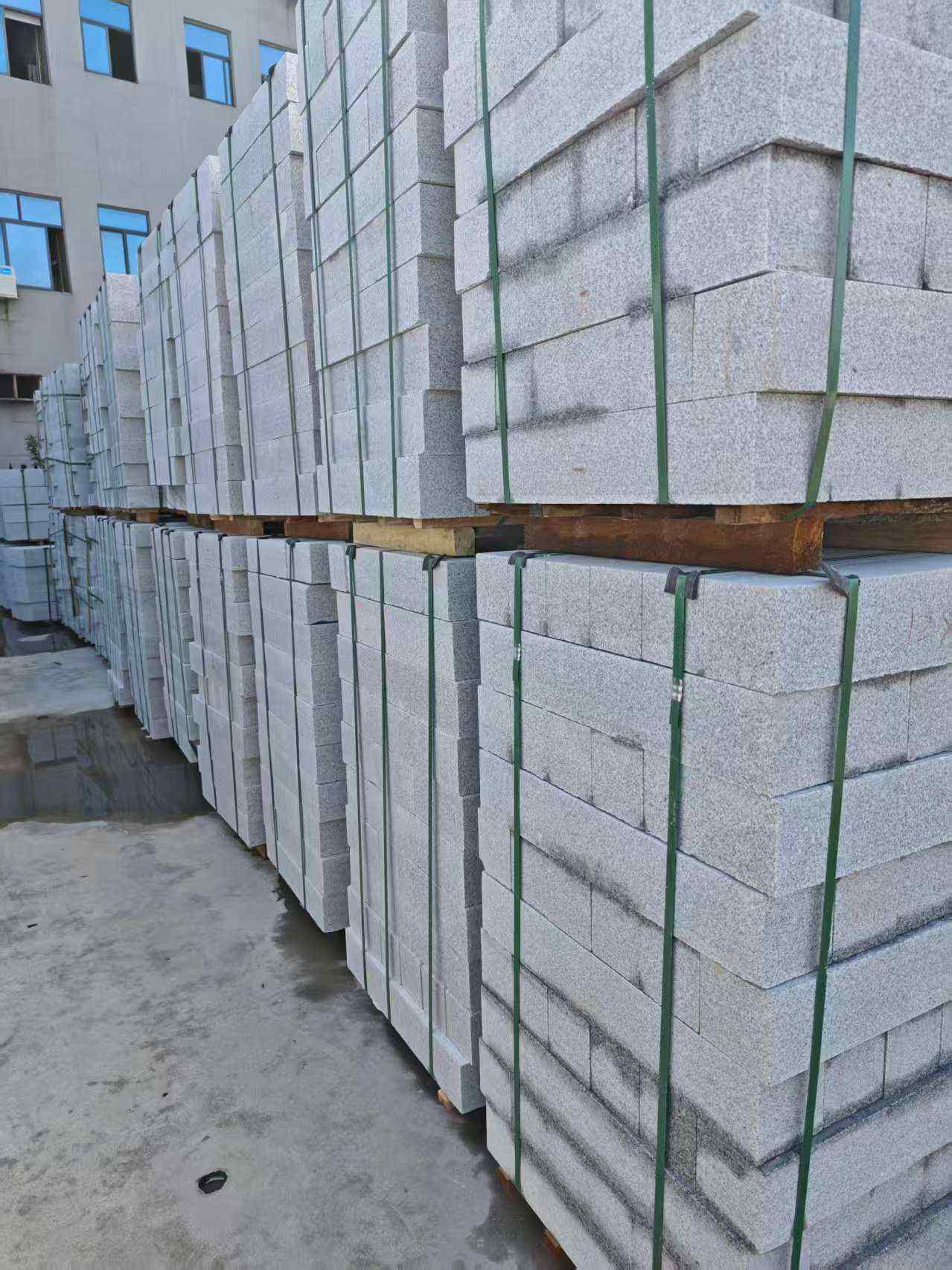 吐鲁番芝麻白路牙石，路侧石